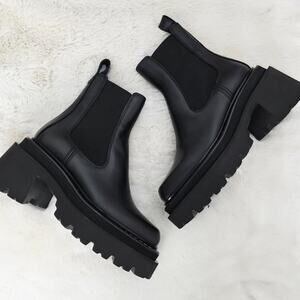 NEW Sandro Chelsea Ankle Black Chunky Lug Heeled Boots Black Leather